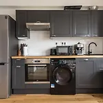 Guestready - Stylish Retreat In The Latin Quarter